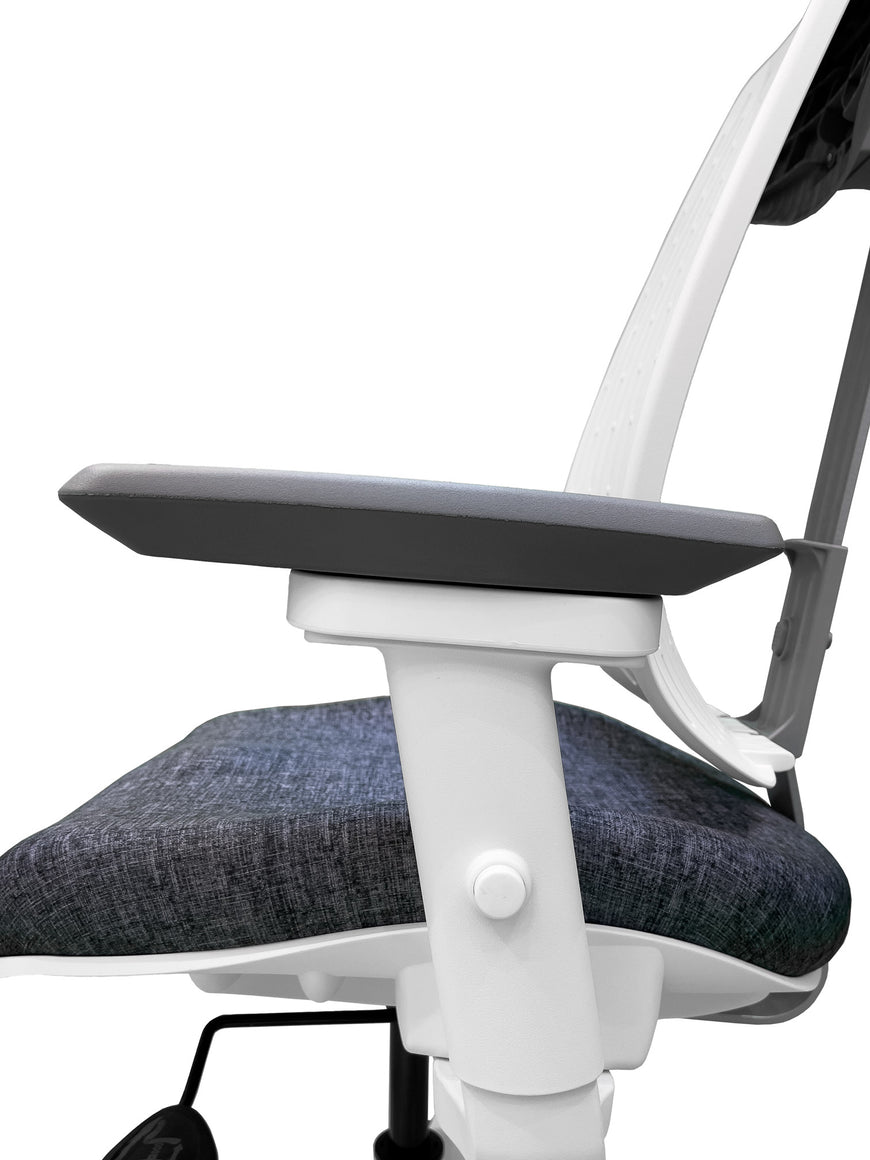 CP8SM Ergonomic Chair